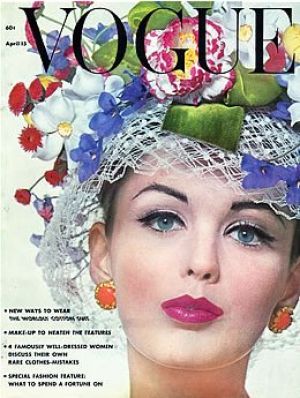 Vintage Vogue magazine covers - wah4mi0ae4yauslife.com - Vintage Vogue April 1962.jpg